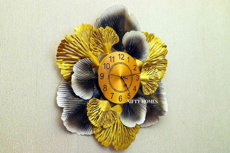 Beautiful Floral Metal Wall Clocks to Add a Touch of Spring to Your Home